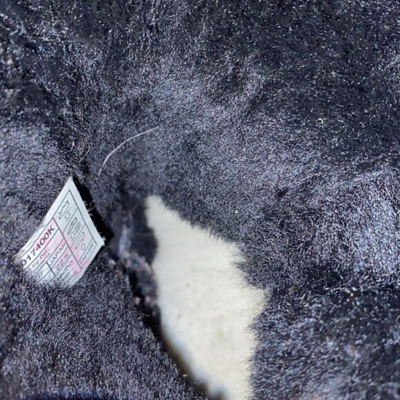 🥳Host Pick 🥳 UGG BAILEY BUTTON II Kids Black Boots (Size 4) - Picture 10 of 12